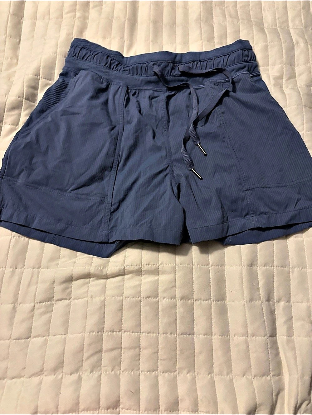 lululemon Dance Studio High-Rise Short 3.5" Blue Size 6